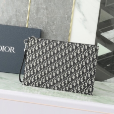 Christian Dior Clutch Bags